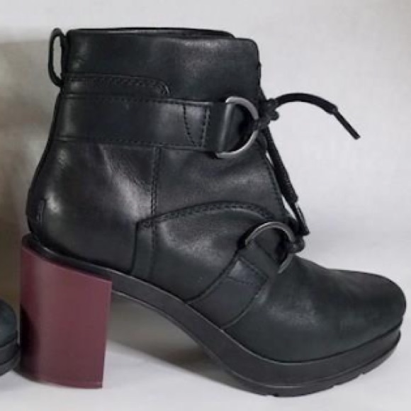 Amazing SOREL-W Margo Lace boots - Picture 6 of 16